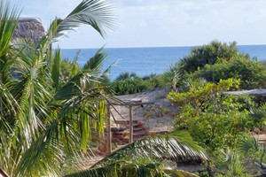 group-house-sea-view