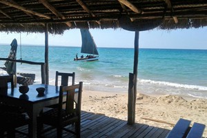 Neptunes Lodge and Beach Bar (5)