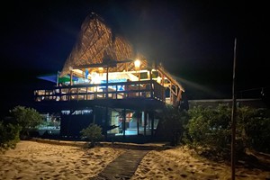 Tiki Restaurant and Bar (10)