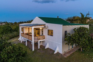 Casa Naroo Tofo Mozambique (2)