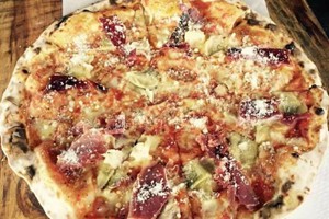 Alexs Pizza Place (5)