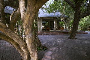 Muzimu Lodge Exterior (31)