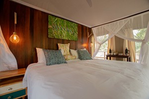 Muzimu Lodge Tent Accommodation (3)